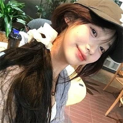 我不是坏女孩 封面